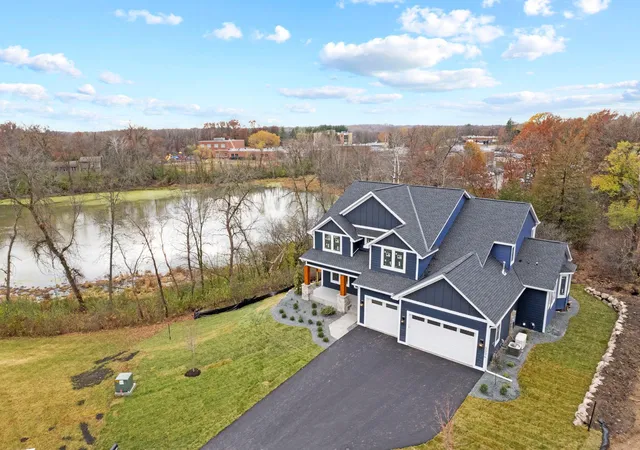Photo 2 of Mansion for sale at 5534 Conifer Trl, Minnetonka, MN 55345 | MLS# 7099760 | Listing updated on 2026-10-08