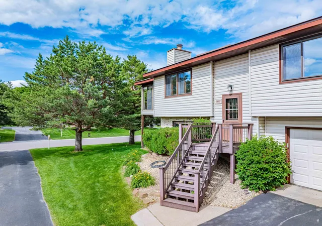 1st image of 11607 88th Ave N, Maple Grove, MN 55369 | MLS# 7099761