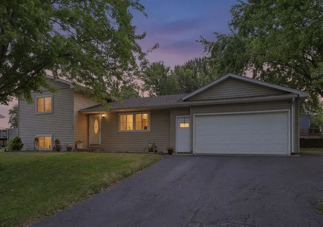 22nd image of 19 Heights Rd Nw, Saint Michael, MN 55376 | MLS# 7099783