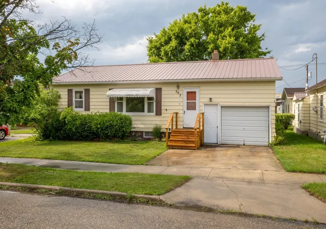 Homes for sale in Twin Valley, MN | 202 Pleasant Ave Sw, Twin Valley, MN 56584 | MLS# 7099795