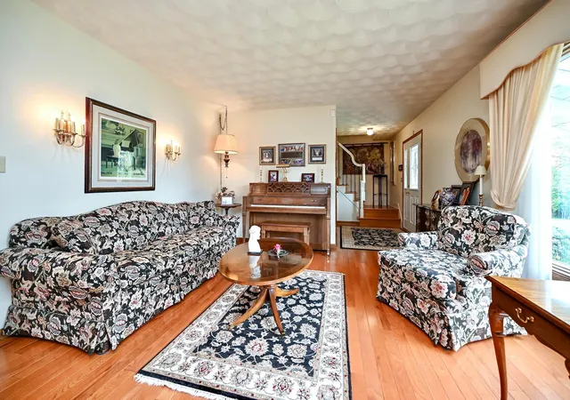 4th image of 1617 Circle Dr, Winona, MN 55987 | MLS# 7099803