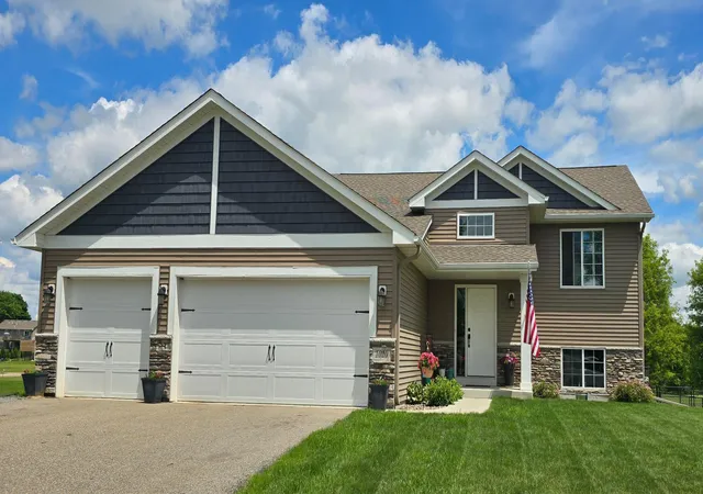 1st image of 1020 Acacia Dr S, Annandale, MN 55302 | MLS# 7099828