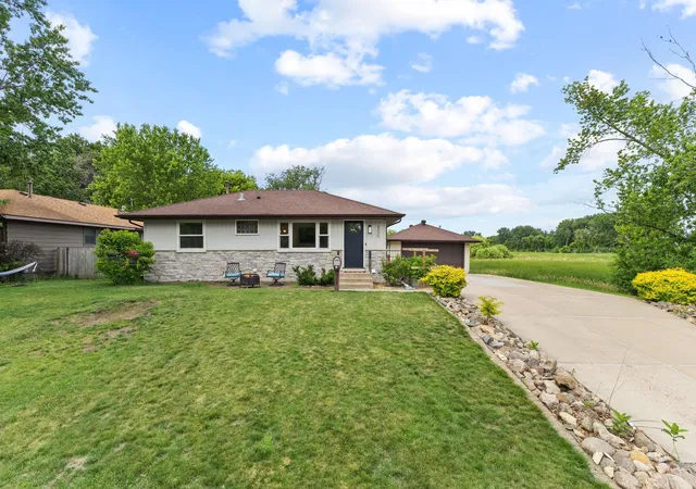 2nd image of 4900 60th Ave N, Crystal, MN 55429 | MLS# 7099847