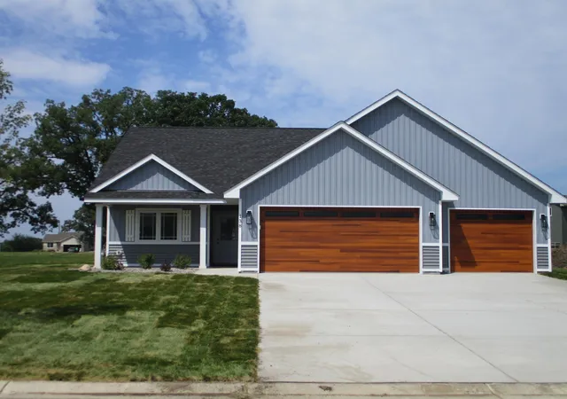 image of 138 Cedar St Se, Kimball, MN 55353 | MLS# 7099902