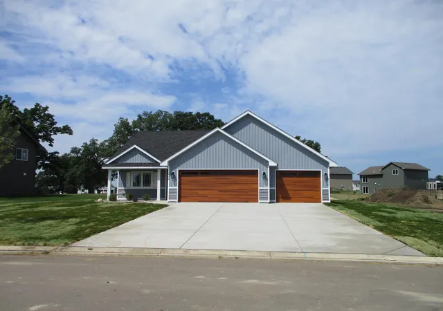 image of 138 Cedar St Se, Kimball, MN 55353 | MLS# 7099902
