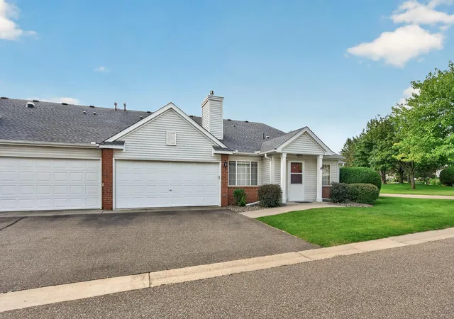 Homes for sale in Inver Grove Heights, MN | 2790 87Th St E #11, Inver Grove Heights, MN 55076 | MLS# 7099966