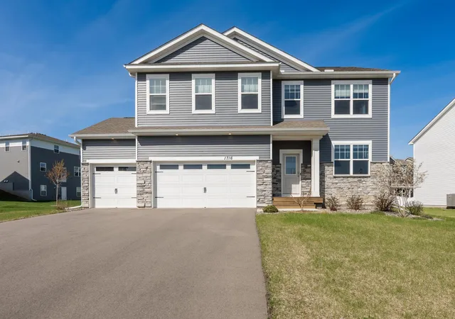 1st image of 1716 Rainier Dr, Shakopee, MN 55379 | MLS# 7099973