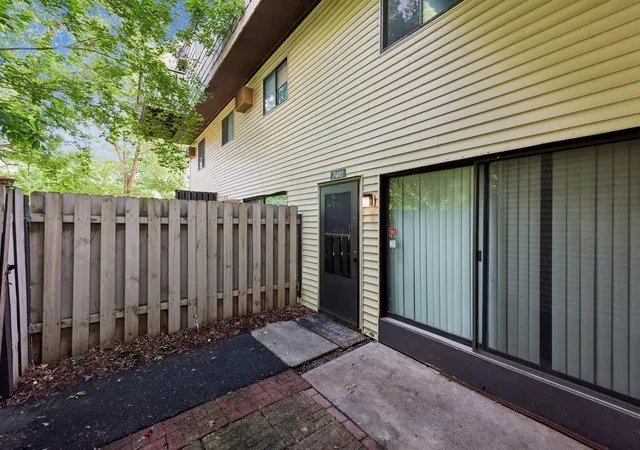 2nd image of 7410 72nd Ln N, Brooklyn Park, MN 55428 | MLS# 7099974