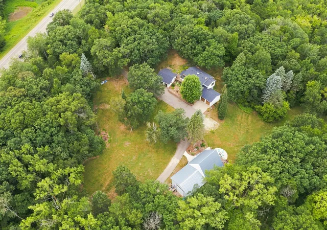 Photo 2 of Single family home for sale at 4065 Mcandrews Rd, Rosemount, MN 55068 | MLS# 7100011 | Listing updated on 2026-09-22