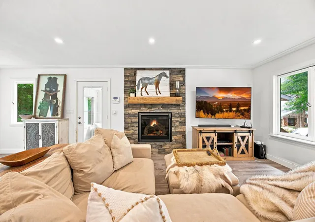 Photo 3 of Single family home for sale at 4065 Mcandrews Rd, Rosemount, MN 55068 | MLS# 7100011 | Listing updated on 2026-09-22