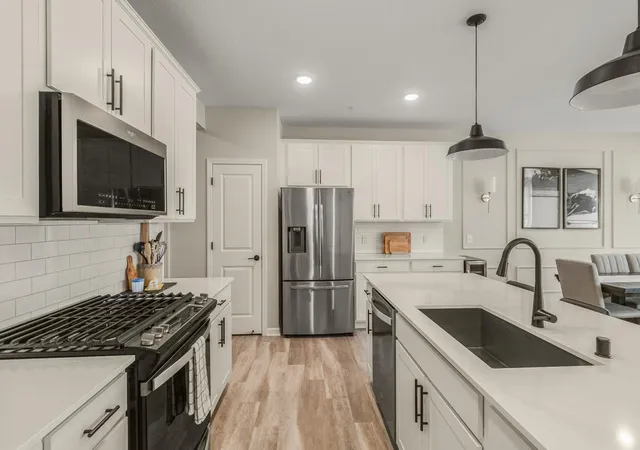 Photo 4 of Sale Pending at 9607 4th Street N, Lake Elmo, MN 55042 | MLS# 7100013 | Listing updated on 2026-10-05