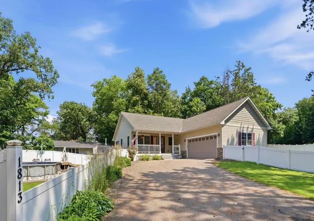 3rd image of 1813 Pulaski Rd, Buffalo, MN 55313 | MLS# 7100020