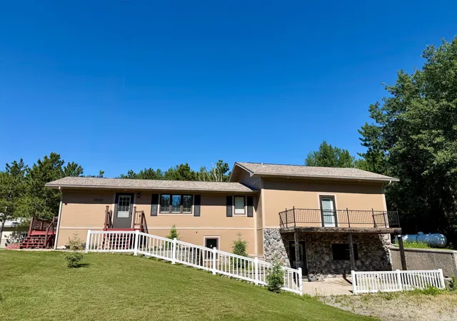 Homes for sale in Warroad, MN | 35103 570th Ave, Warroad, MN 56763 | MLS# 7100045