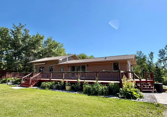 Homes for sale in Warroad, MN | 35103 570th Ave, Warroad, MN 56763 | MLS# 7100045