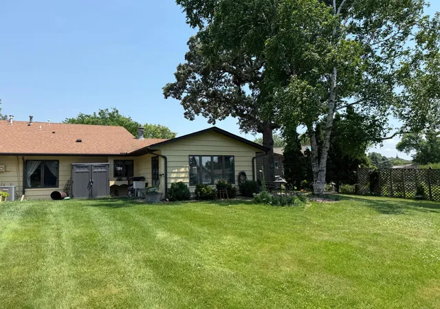 Homes for sale in Hutchinson, MN | 1288 Rolling Oaks Ln Nw, Hutchinson, MN 55350 | MLS# 7100058