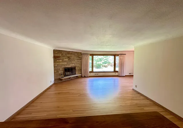 Photo 2 of Single family home for sale at 732 Forest Dale Rd, Saint Paul, MN 55112 | MLS# 7100078 | Listing updated on 2026-10-16