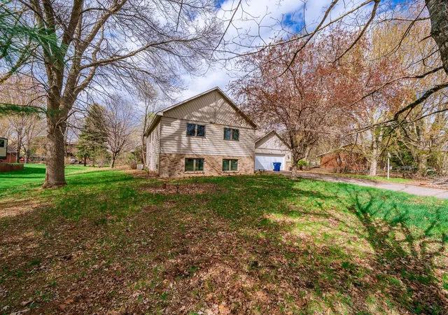Photo 2 of Sale Pending at 6413 Laurel Rd, Saint Cloud, MN 56303 | MLS# 7100099 | Listing updated on 2026-09-15