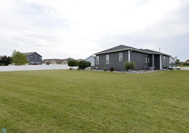 Homes for sale in West Fargo, ND | 2943 6th St E, West Fargo, ND 58078 | MLS# 7100102