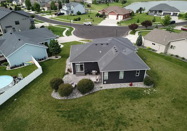 Homes for sale in West Fargo, ND | 2943 6Th St E, West Fargo, ND 58078 | MLS# 7100102