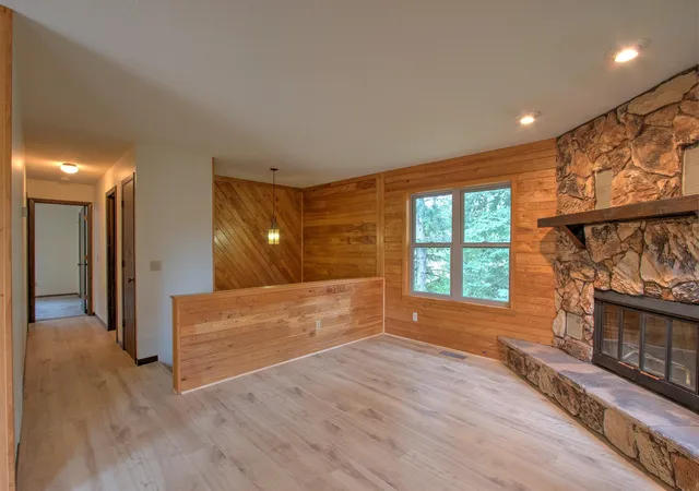 Photo 3 of Single family home for sale at 18195 152nd Street NW, Elk River, MN 55330 | MLS# 7100140 | Listing updated on 2026-10-02