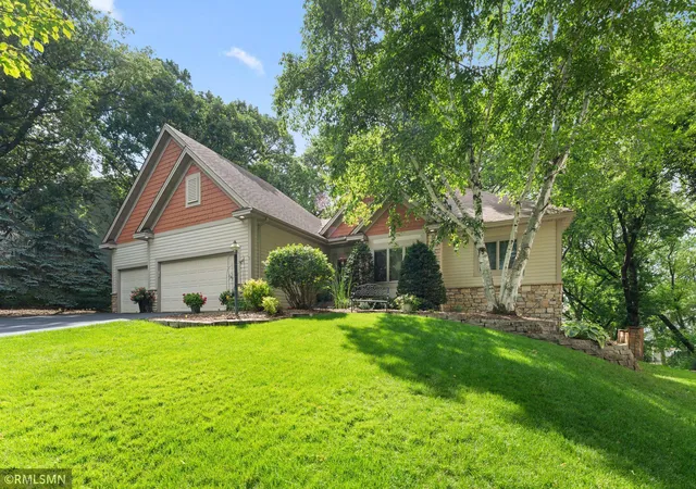 2nd image of 7442 Hidden Valley Ln S, Cottage Grove, MN 55016 | MLS# 7100146