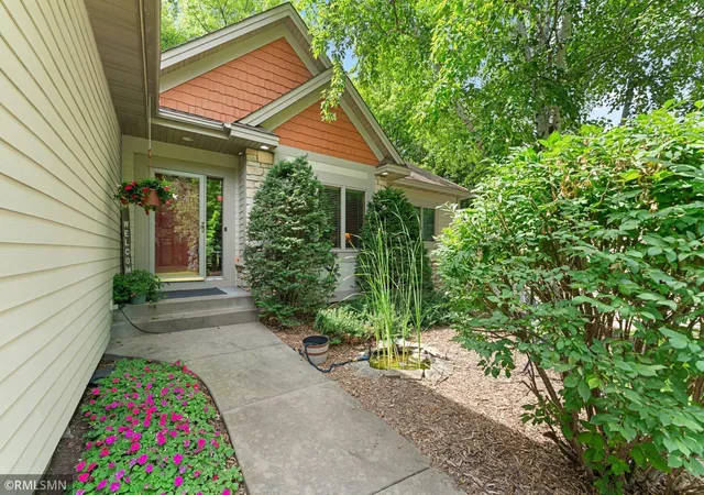 3rd image of 7442 Hidden Valley Ln S, Cottage Grove, MN 55016 | MLS# 7100146