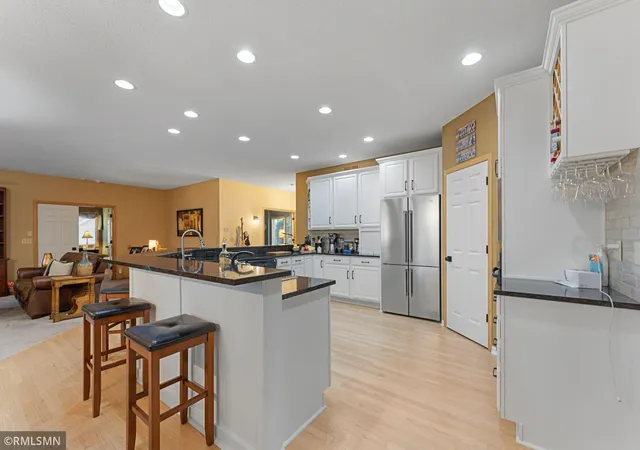 5th image of 7442 Hidden Valley Ln S, Cottage Grove, MN 55016 | MLS# 7100146