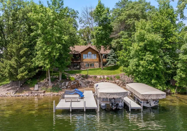 Homes for sale in Crosslake, MN | 35184 West Shore Dr, Crosslake, MN 56442 | MLS# 7100149