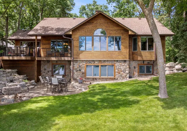 Homes for sale in Crosslake, MN | 35184 West Shore Dr, Crosslake, MN 56442 | MLS# 7100149