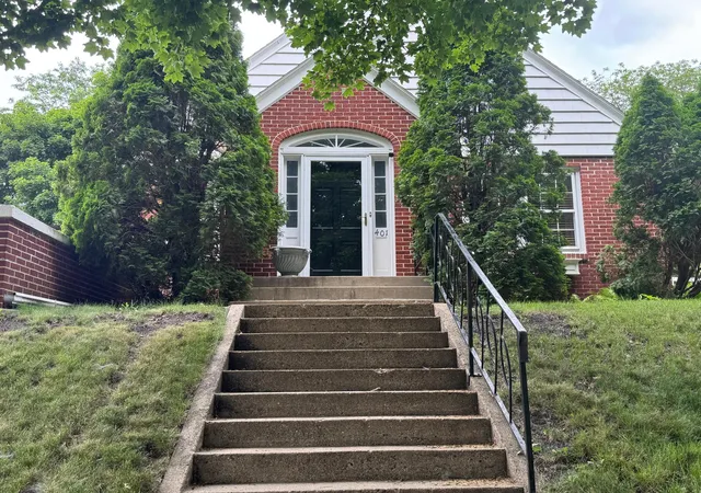 Photo 1 of Single family home for sale at 401 Logan Ave, Jackson, MN 56143 | MLS# 7100153 | Listing updated on 2026-08-31