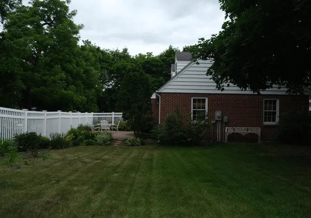 Photo 4 of Single family home for sale at 401 Logan Ave, Jackson, MN 56143 | MLS# 7100153 | Listing updated on 2026-08-31