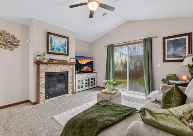 2nd image of 850 Holton Ave, Brainerd, MN 56401 | MLS# 7100156