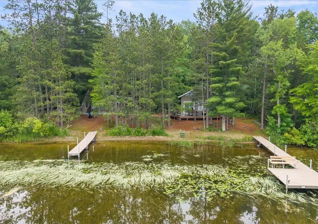 3rd image of 10403 Vermillion Point Dr Ne, Deer River, MN 56636 | MLS# 7100208