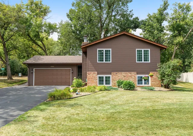 Photo 1 of Single family home for sale at 4567 Kirkwood Cir, Saint Paul, MN 55123 | MLS# 7100229 | Listing updated on 2026-09-19