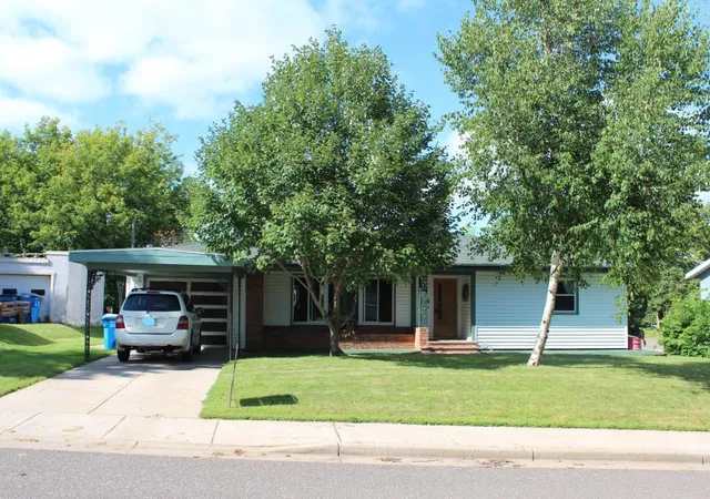5th image of 222 E Saint George Ave, Grantsburg, WI 54840 | MLS# 7100246