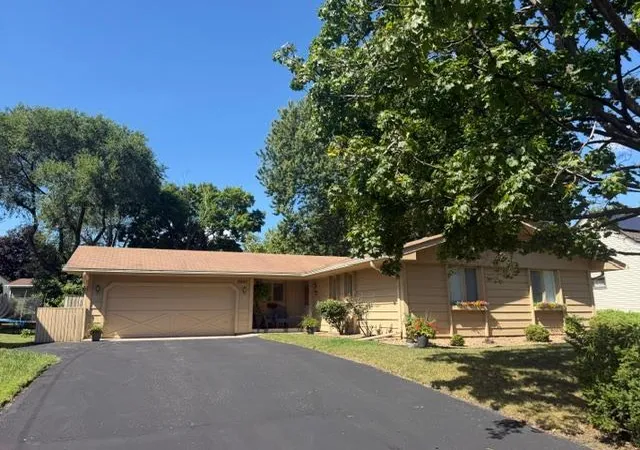 Photo 2 of Single family home for sale at 3901 Louisiana Ave N, Minneapolis, MN 55427 | MLS# 7100254 | Listing updated on 2026-10-07