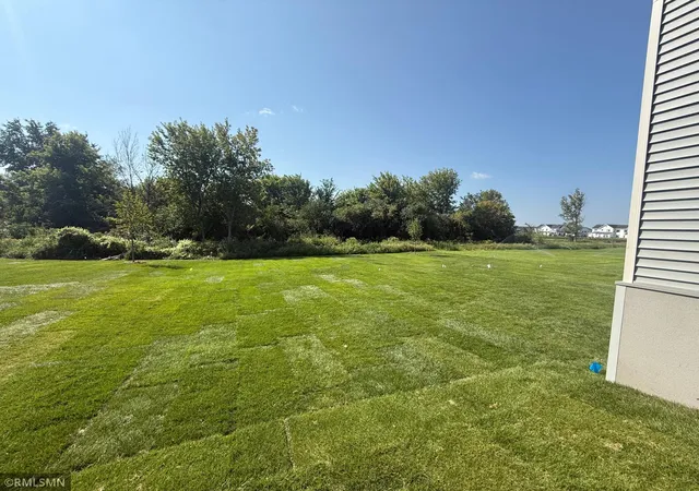 2nd image of 1656 Meadows Dr St Ne, Cedar, MN 55011 | MLS# 7100321