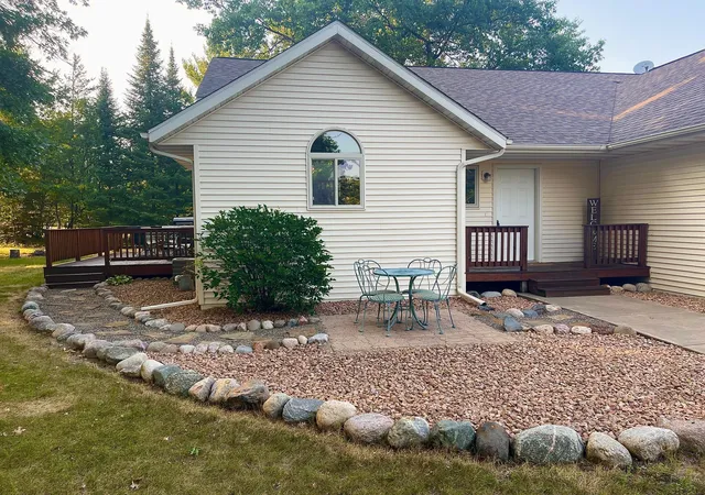 Photo 2 of Single family home for sale at 13961 Grand Oaks Ct, Baxter, MN 56425 | MLS# 7100360 | Listing updated on 2026-10-22