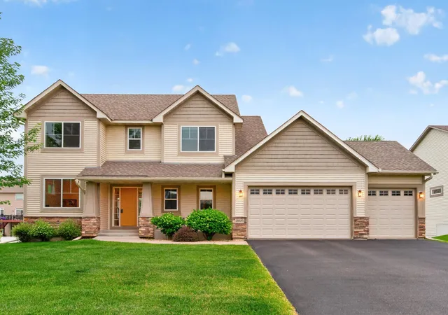 1st image of 20685 Frost Ct, Lakeville, MN 55044 | MLS# 7100381