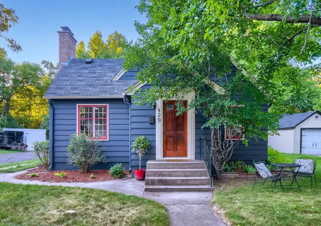 Photo 2 of Single family home for sale at 429 Fremont St, Anoka, MN 55303 | MLS# 7100396 | Listing updated on 2026-09-03