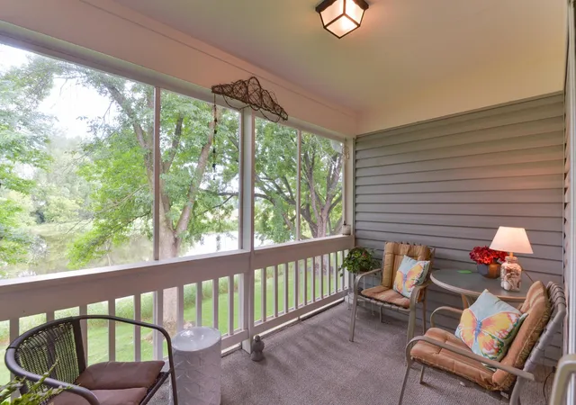 Photo 2 of Single family home for sale at 1262 Pond View Ln, Saint Paul, MN 55110 | MLS# 7100453 | Listing updated on 2026-10-22