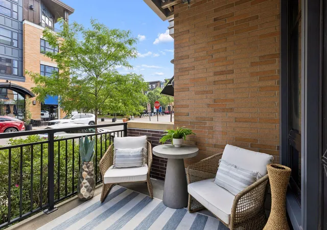 3rd image of 3709 Grand Wy #122, Saint Louis Park, MN 55416 | MLS# 7100463