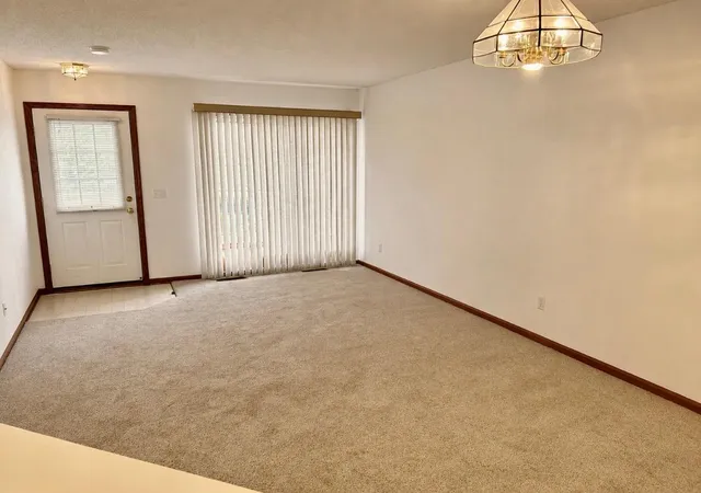Photo 3 of Single family home for sale at 1729 Riverwood Dr #64, Burnsville, MN 55337 | MLS# 7100464 | Listing updated on 2026-08-27