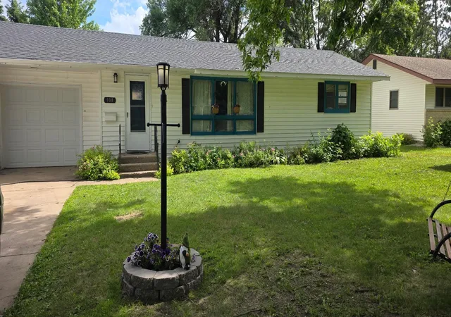Homes for sale in Alexandria, MN | 908 Westwood Dr Sw, Alexandria, MN 56308 | MLS# 7100488