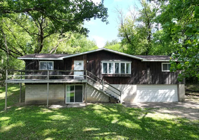 Homes for sale in Morton, MN | 33672 County Road 15, Morton, MN 56270 | MLS# 7100502