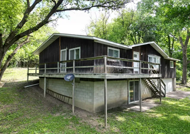 Homes for sale in Morton, MN | 33672 County Road 15, Morton, MN 56270 | MLS# 7100502
