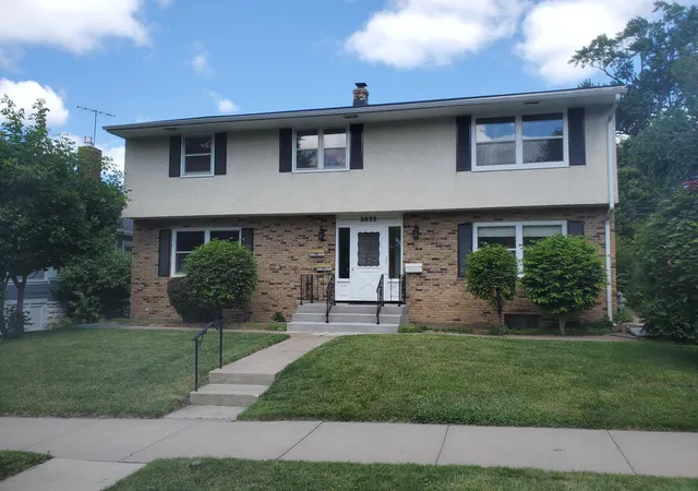 Photo 2 of Sale Pending at 2033 Randolph Ave, Saint Paul, MN 55105 | MLS# 7100508 | Listing updated on 2026-08-26