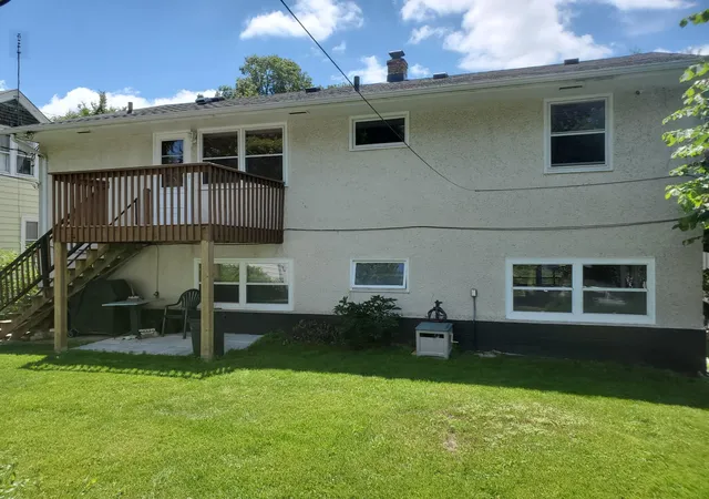 Photo 3 of Sale Pending at 2033 Randolph Ave, Saint Paul, MN 55105 | MLS# 7100508 | Listing updated on 2026-08-26