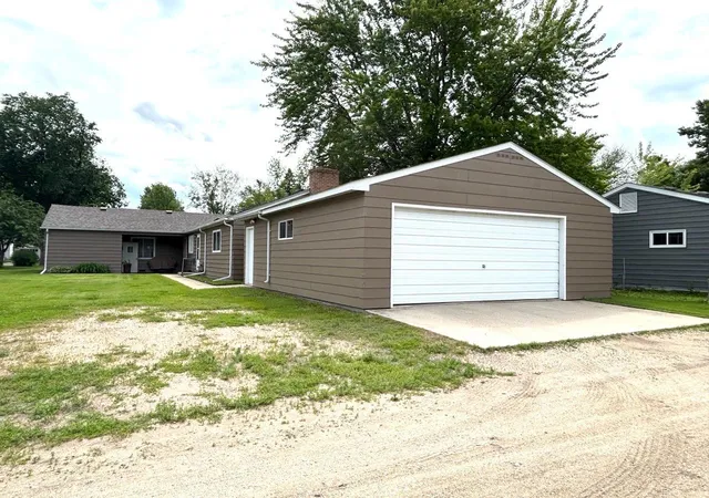 Homes for sale in Thief River Falls, MN | 907 Arnold Ave N, Thief River Falls, MN 56701 | MLS# 7100540