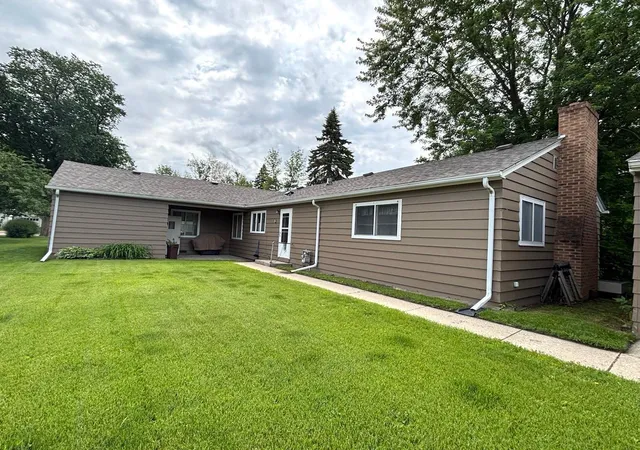 Homes for sale in Thief River Falls, MN | 907 Arnold Ave N, Thief River Falls, MN 56701 | MLS# 7100540